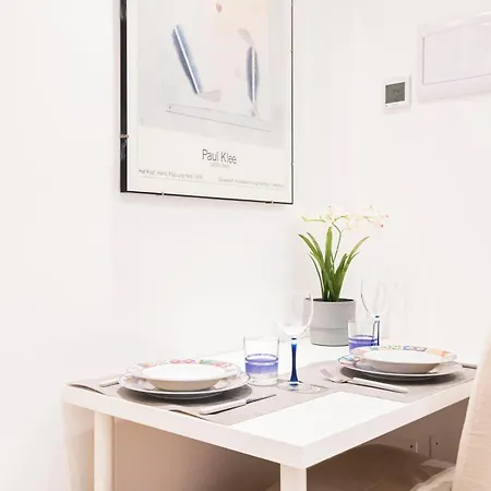 Daire Easylife - Luminosa E Comoda Residenza Con Balcone